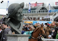 Sire de Grugy splnil roli favorita v Champion Chase na jedničku